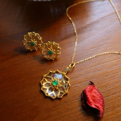 Clear Quartz Crystal Flower Pendant Necklace