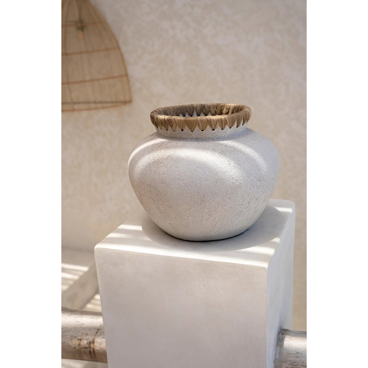 The Styly Vase - Concrete Natural - M