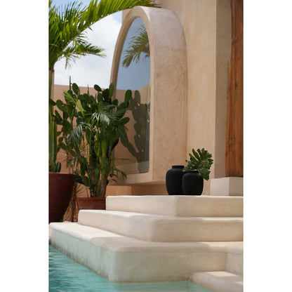 The Peaky Vase - Black - M