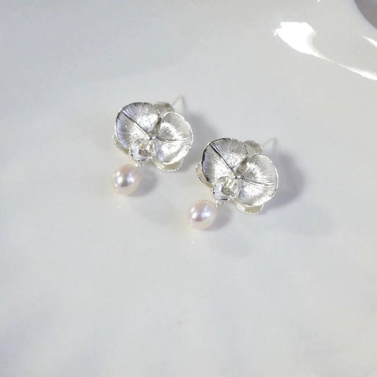Silver Blooming Orchid Earrings with Pearl