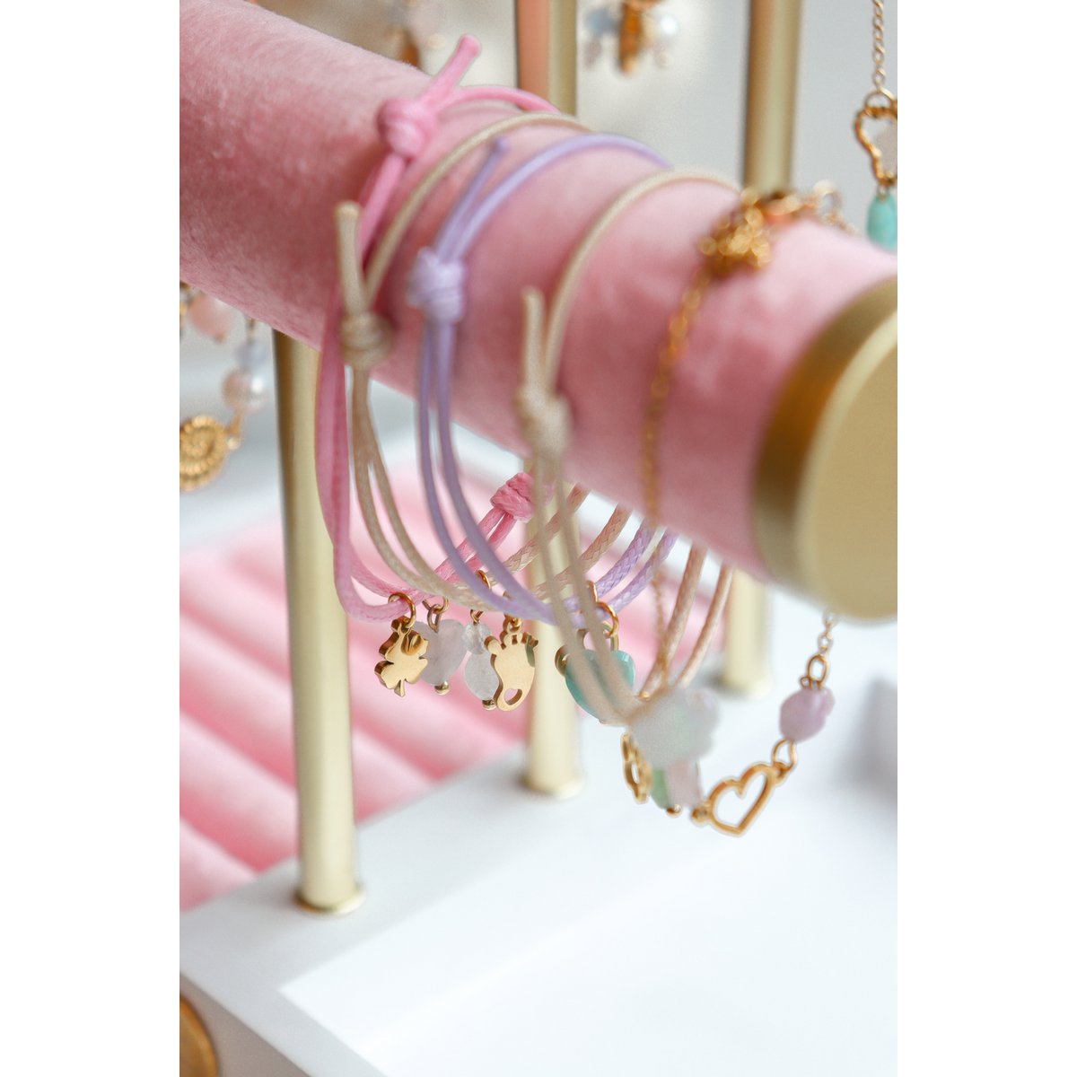 Wax Cord Bracelet Baby Foot, Jade and Labradorite - Gold