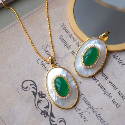 Royal Green Onyx MOP Oval Pendant Necklace