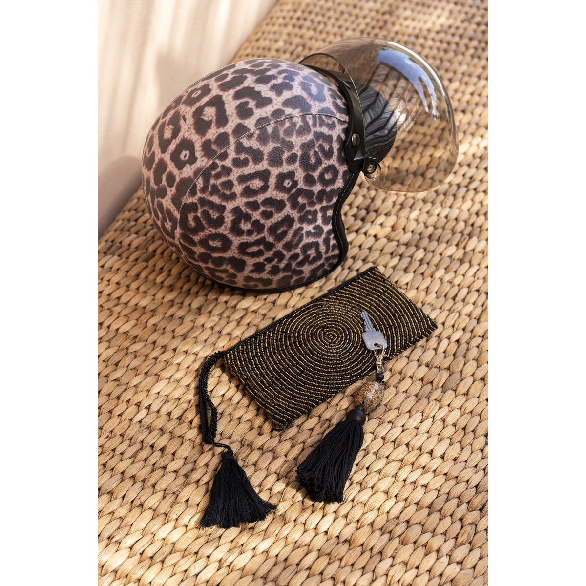 The Sumbawa Keychain - Black Brown