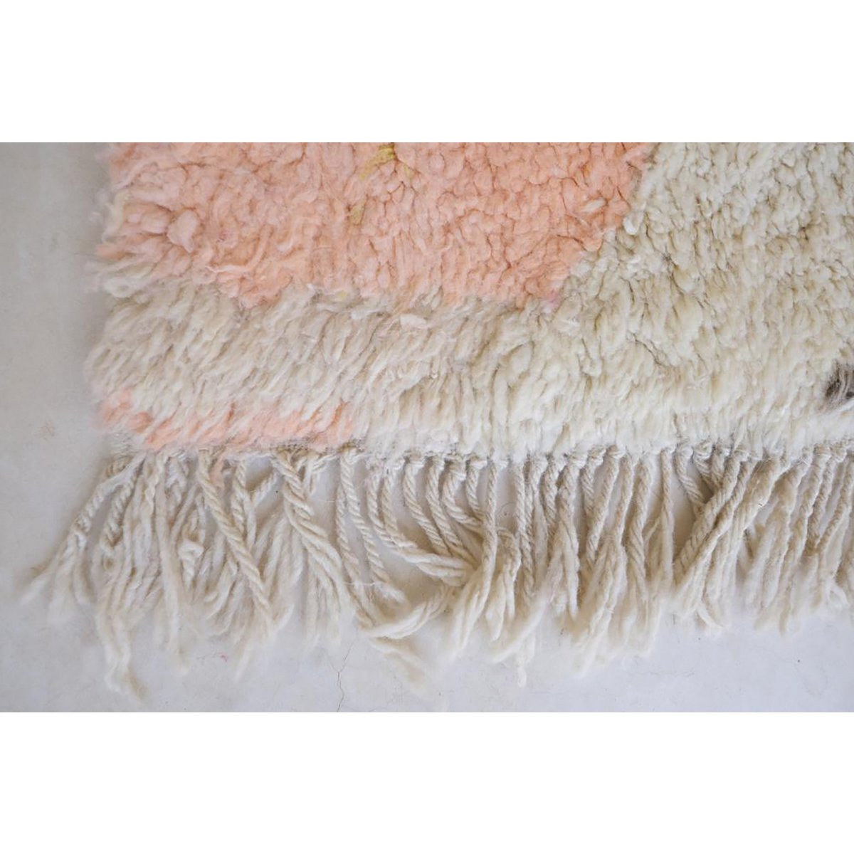 Pure wool Moroccan Berber rug 157 x 259 cm