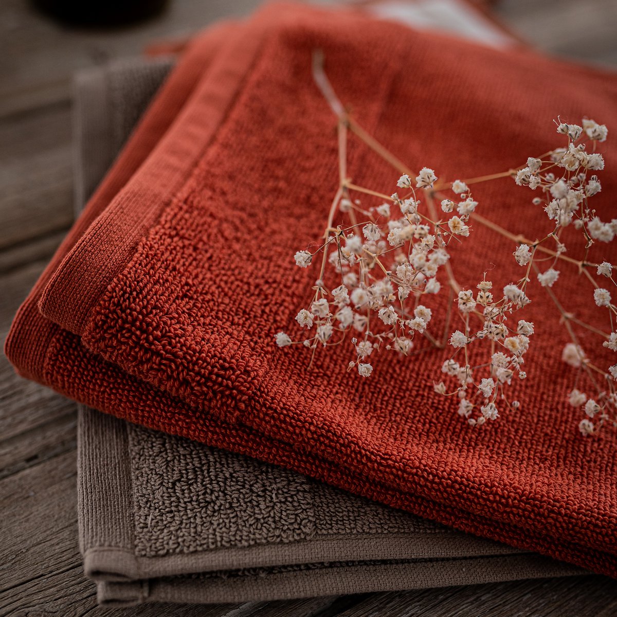 Curl Terracotta Eyelet Hand Towel 50 x 50