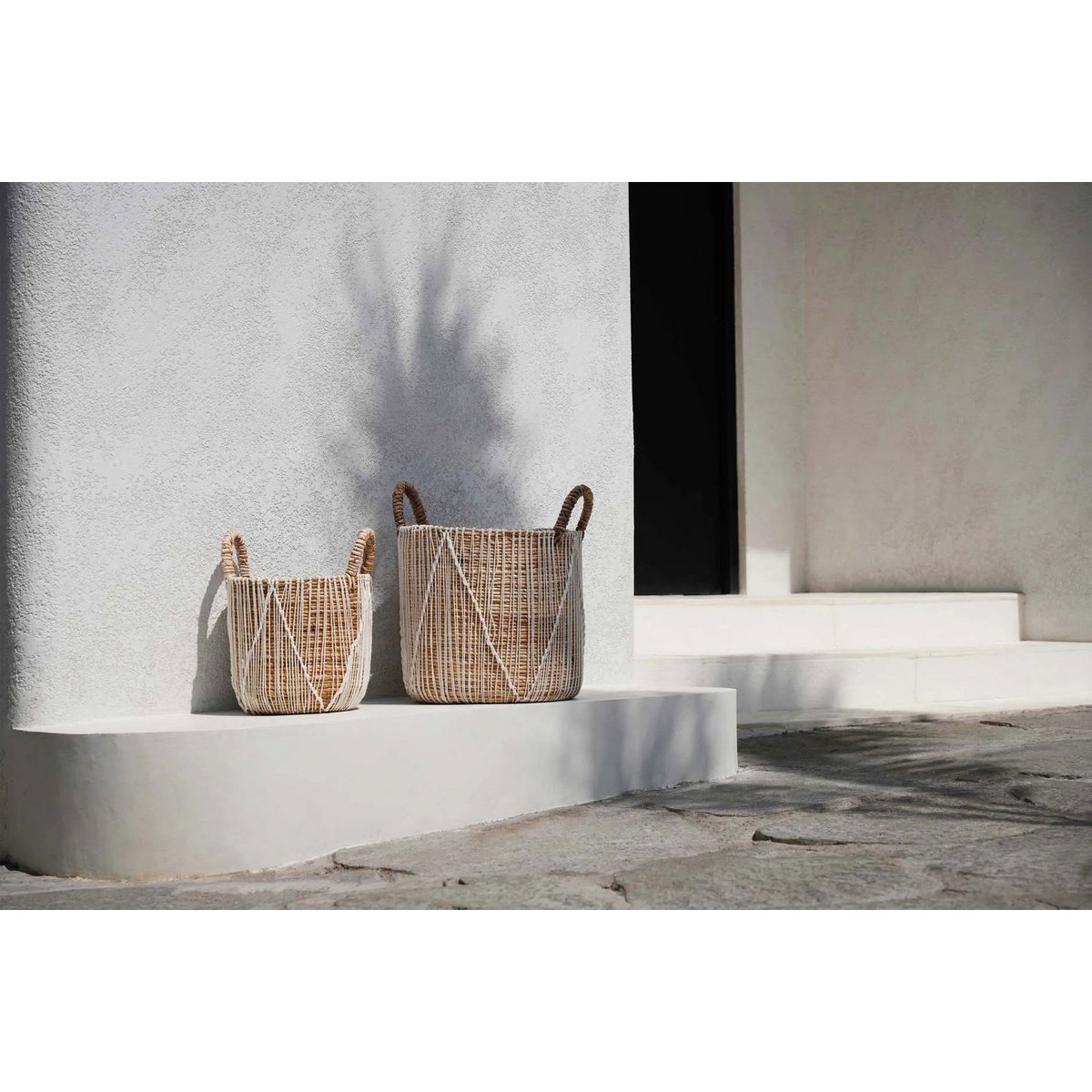 The Straight Stitched Macrame Basket - L