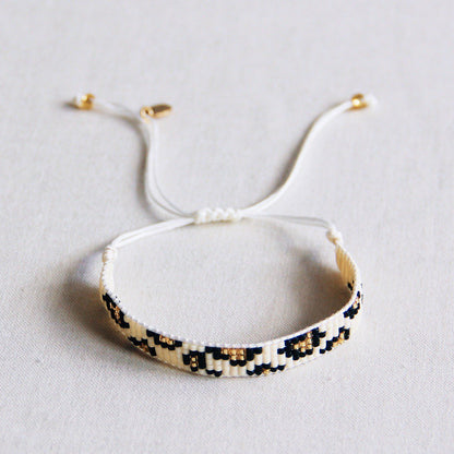 SS104: Weaving bracelet leopard