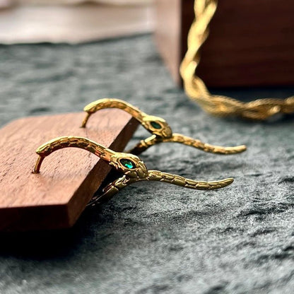 Unique Green-eye Cobra Design Earrings - Gold n Silver