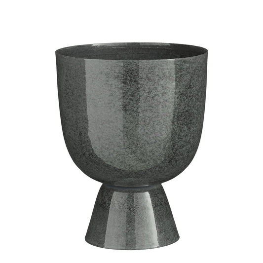 Flowerpot inside James Gray