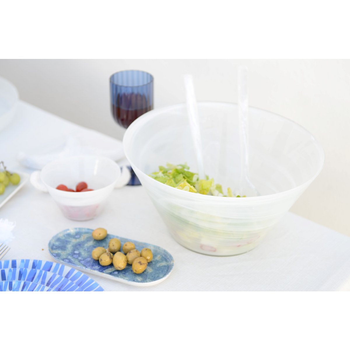 White resin salad covered