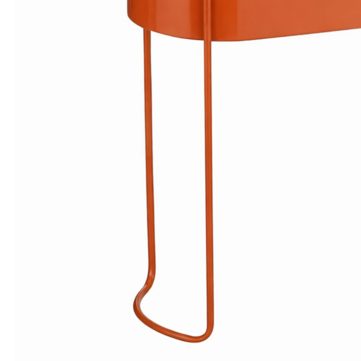 Flowerpot inside Moritz Red