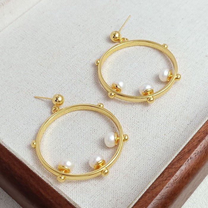 Dynamic Oversized Dangle Hoop-Inline Pearls