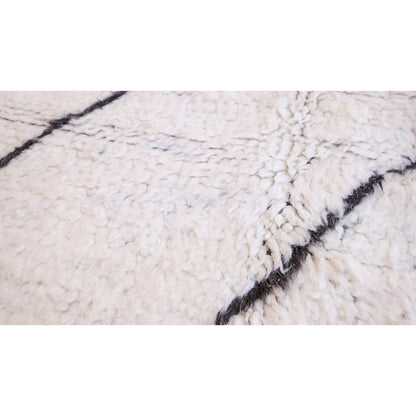 Pure wool Moroccan Berber rug 168 x 261 cm