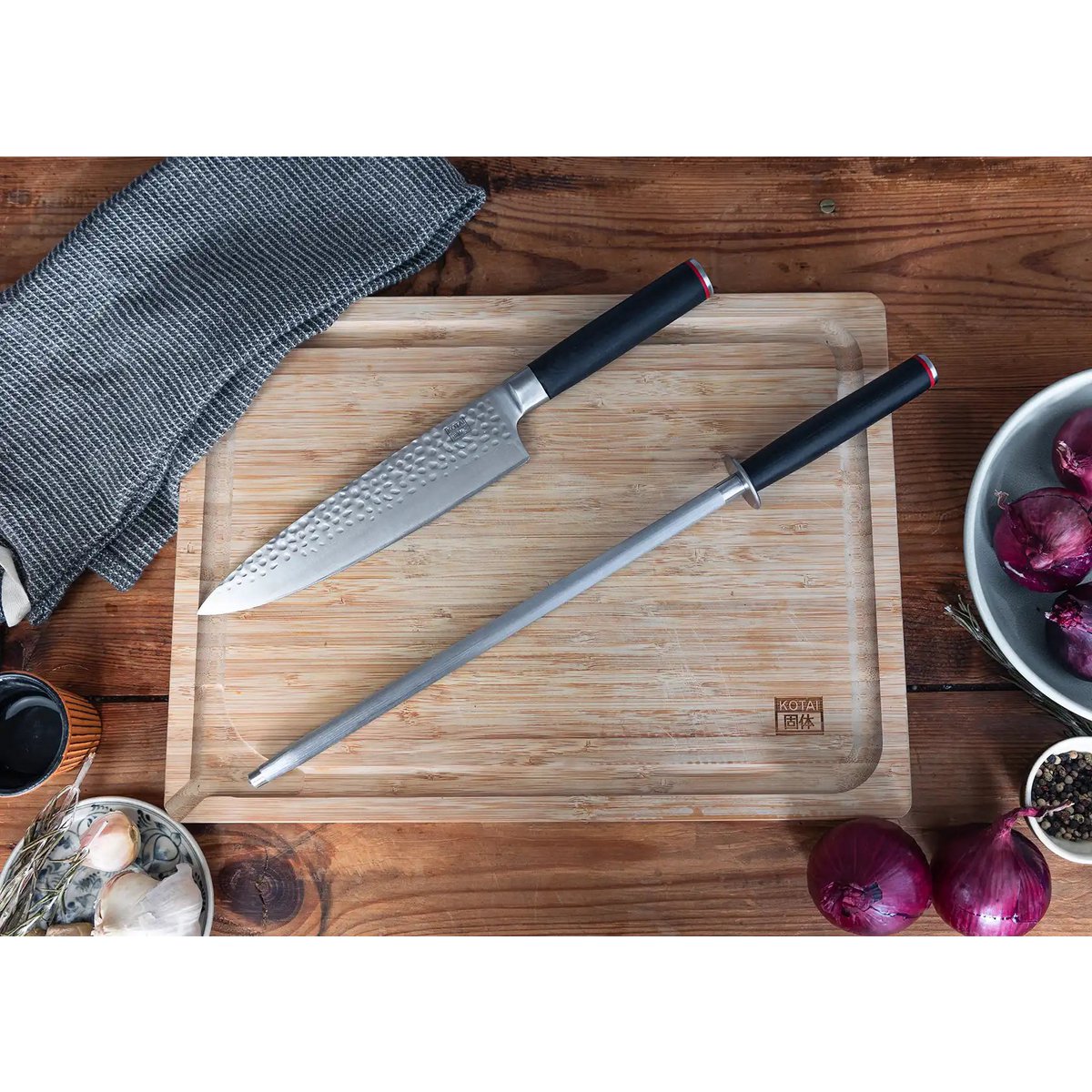 Knives and Kitchen Accessories Set - The BBQ Set Deluxe: Gyuto (chef knife) + carving fork + honing steel + bamboo cutting board