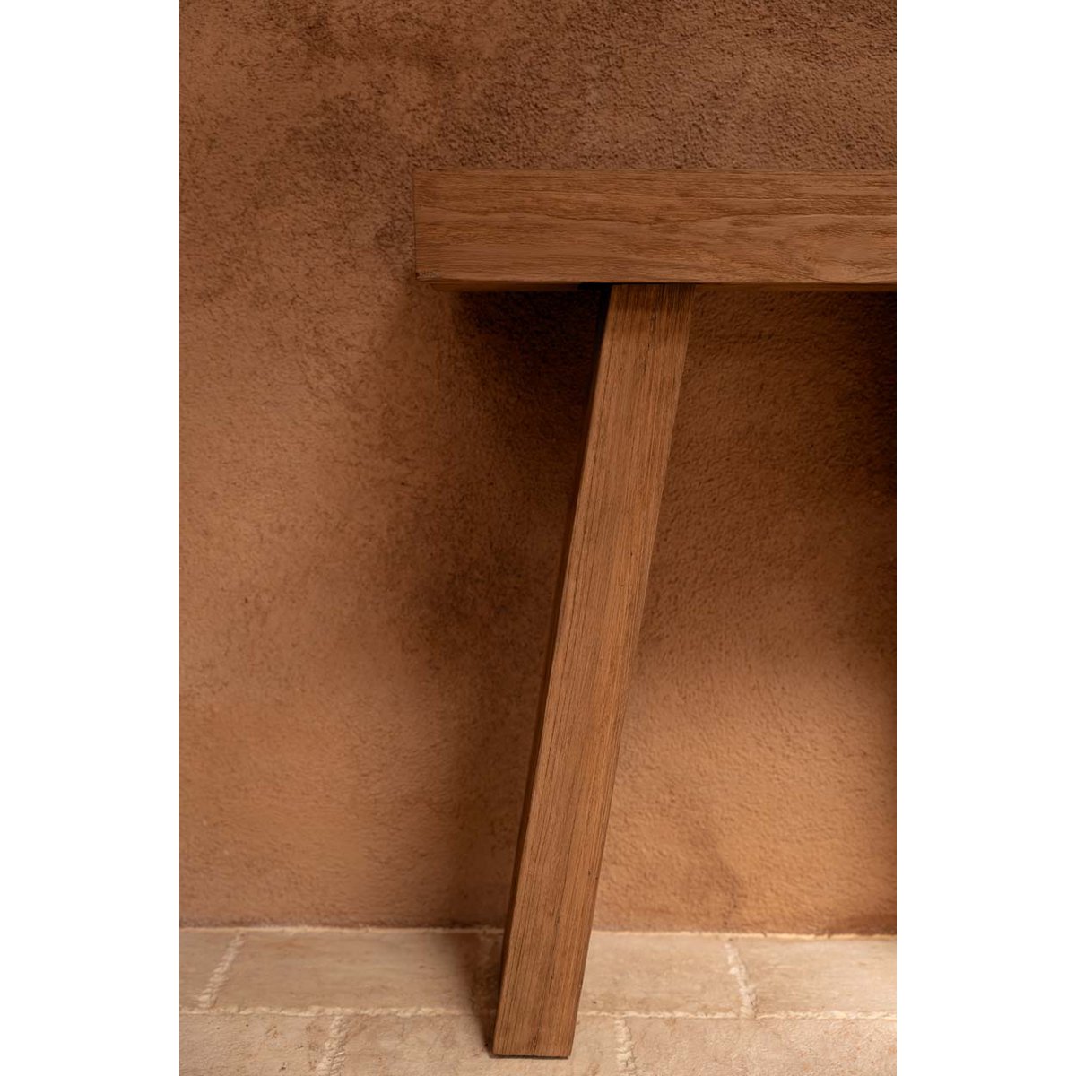 The Stance Console - Natural