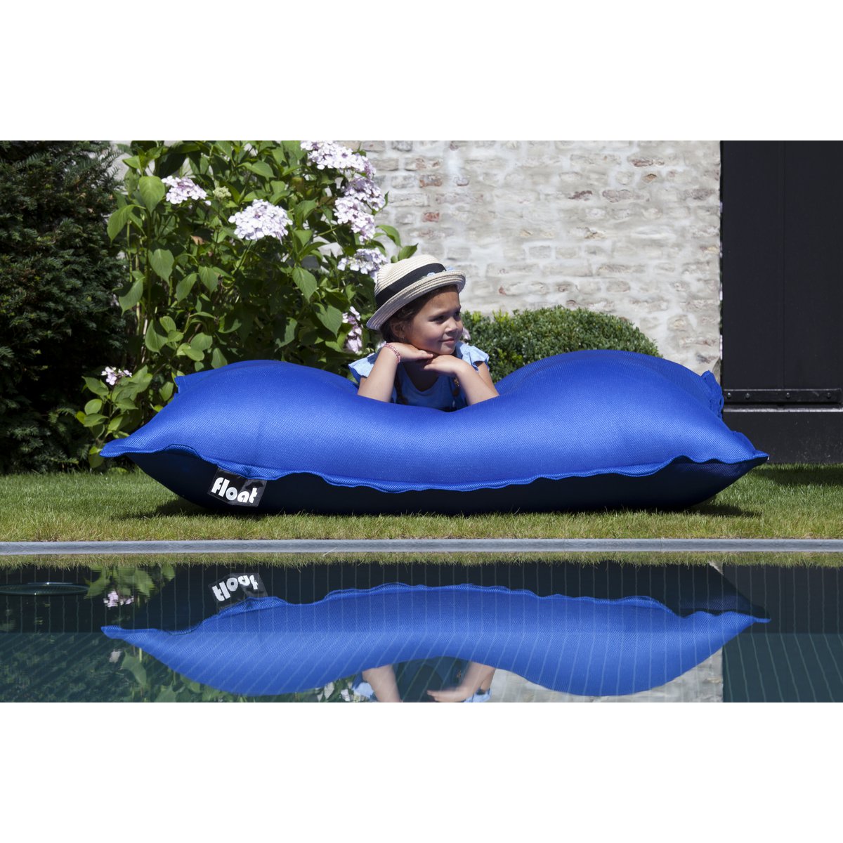 FLOAT BEANBAG SWIMMINGPOOL - royal blue