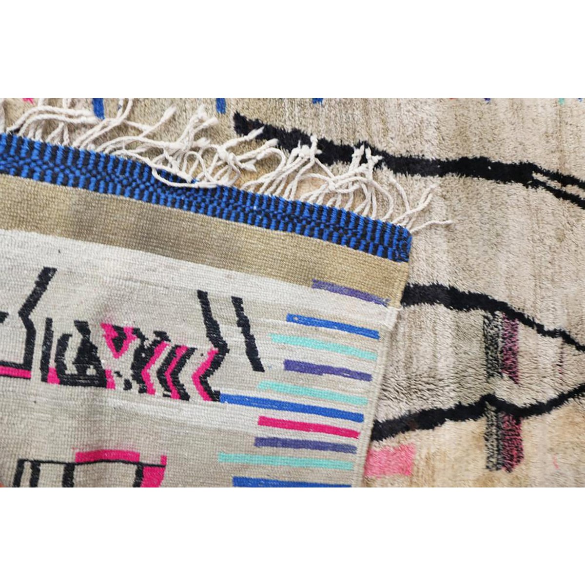 Colorful Berber rug from M'Rirt 168 x 266 cm