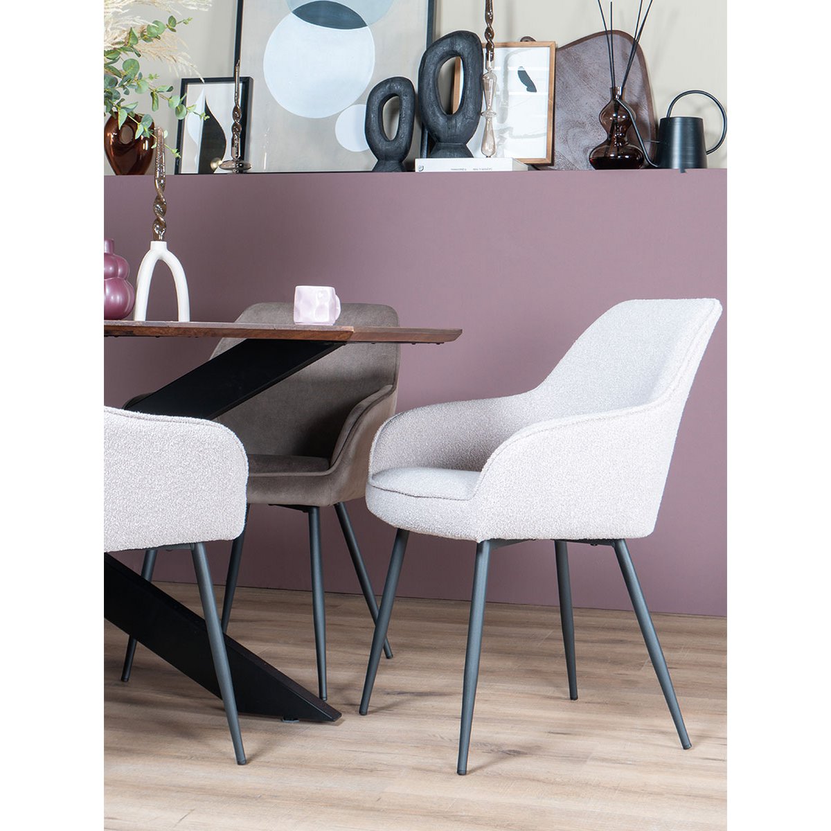 Fenna dining room chair – Bouclé – Natural