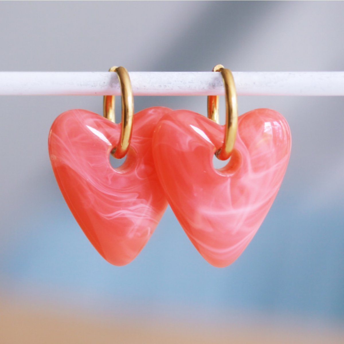 Stainless steel earring with resin heart XL - coral