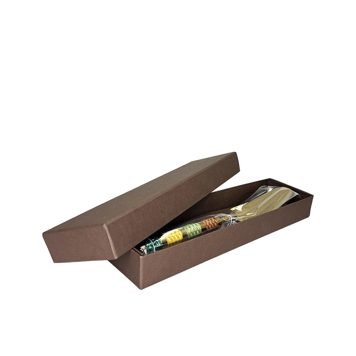 Golden pie server with multicolored braided handle