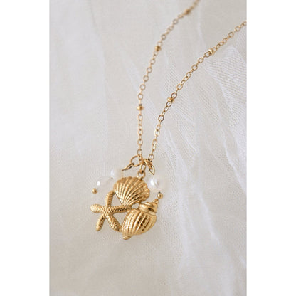 Starfish and Shell Necklace Pearl & Jade - Gold