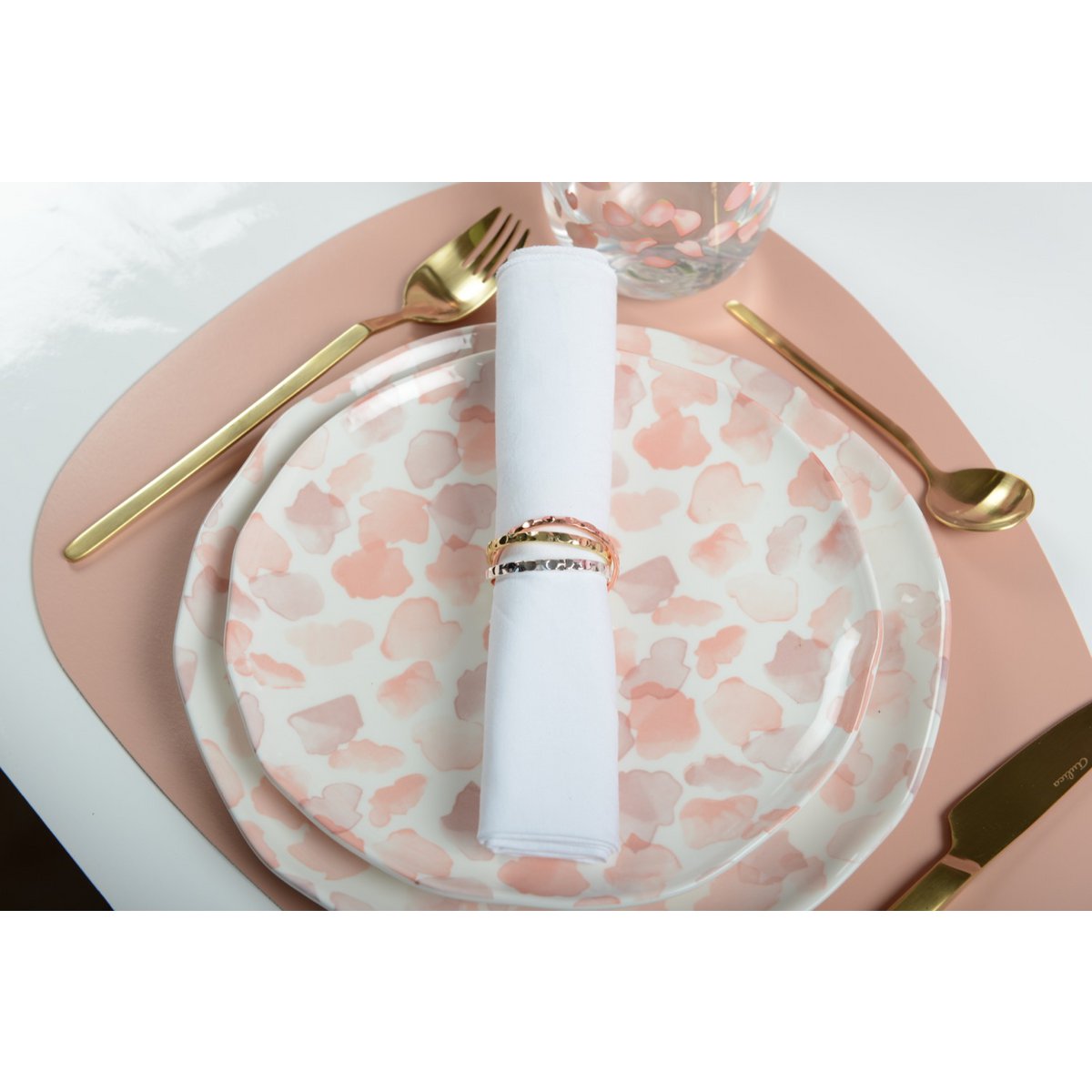 NAPKIN RING 3 STRIPS - SET OF 4