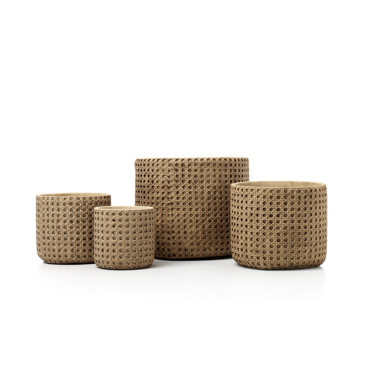 The RattanRock Planter - Natural - M