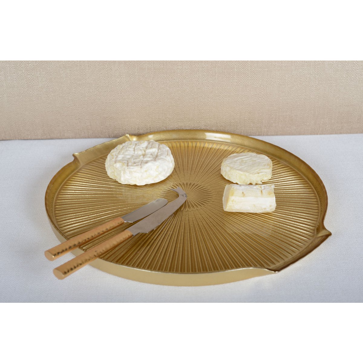 GOLDEN GLASS CHEESE PLATTER 30X28X2CM