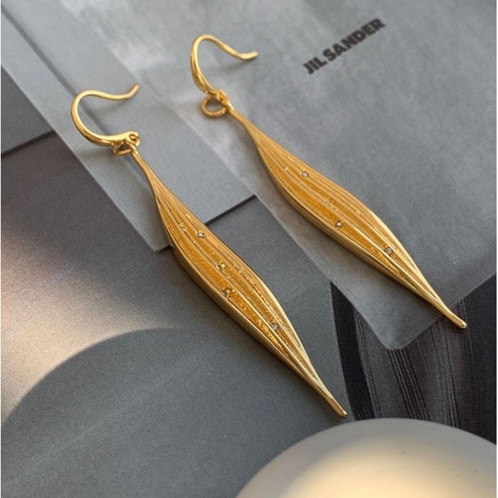 Subtle Dazzling Golden Leaf Earrings