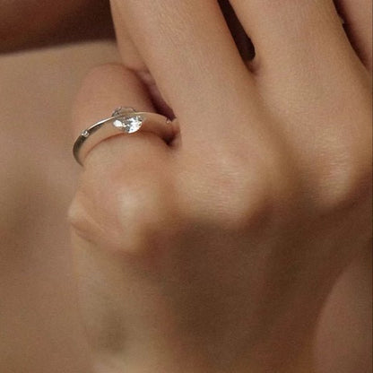 Unique Design Twinkled Star Rings