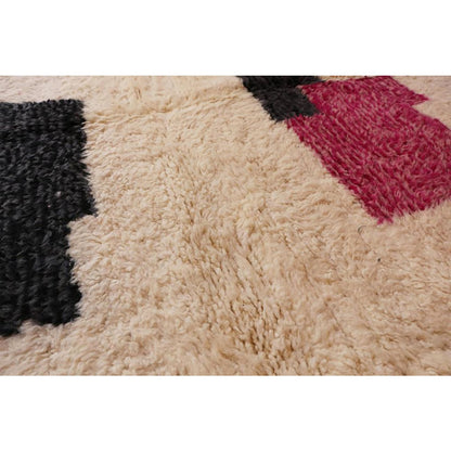 Pure wool Moroccan Berber rug 167 x 247 cm