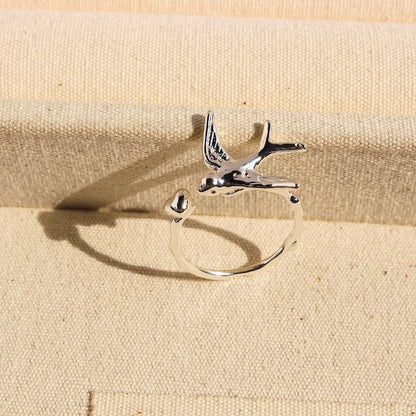 Artistic Swallow Bird Ring