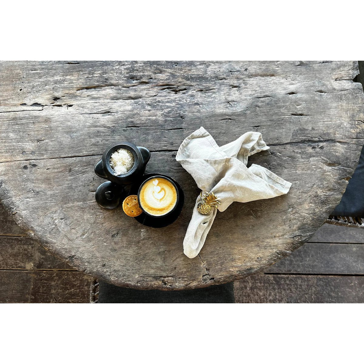 The Pineapple Napkin Ring - Gold