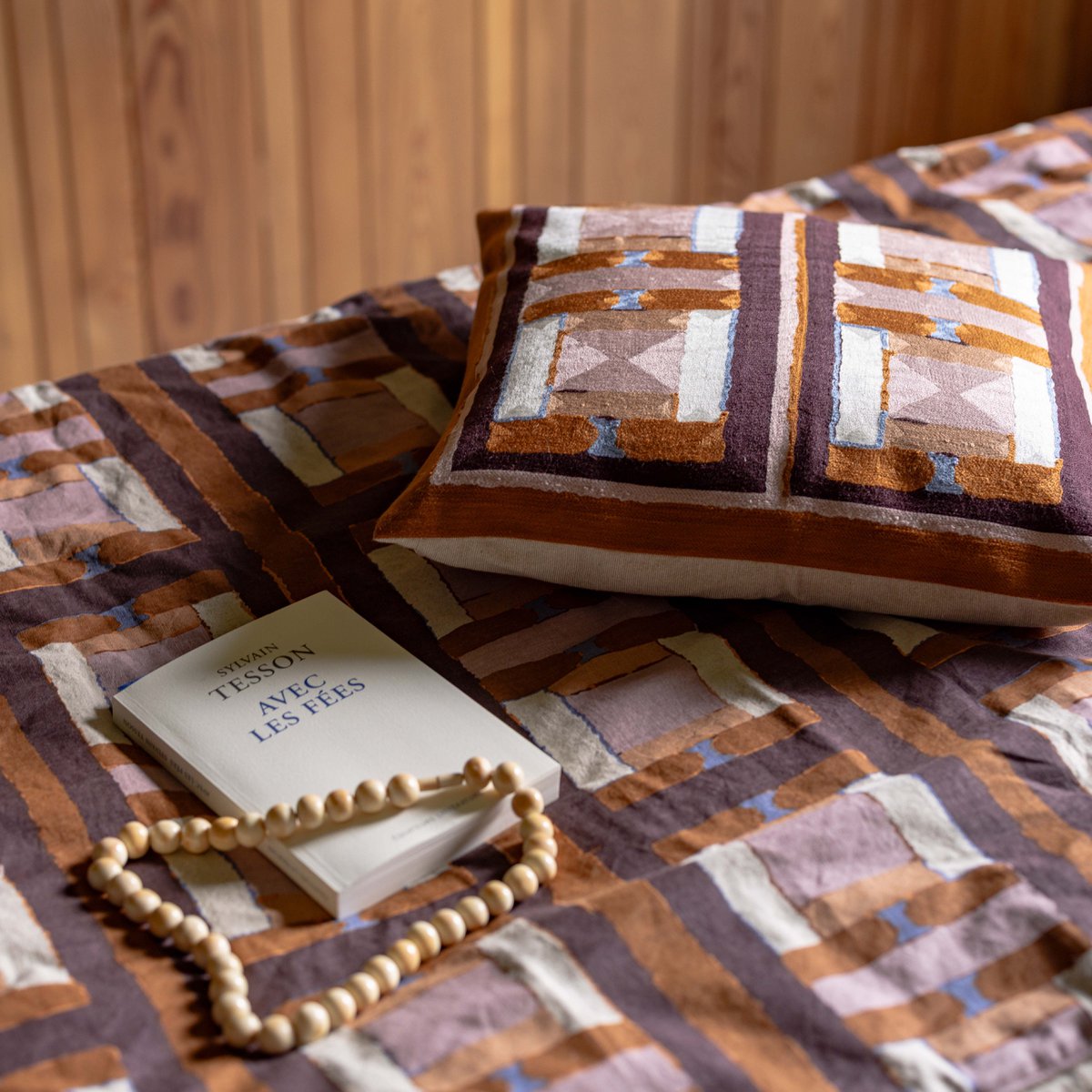 Tahu Copper embroidered cushion 40 x 65