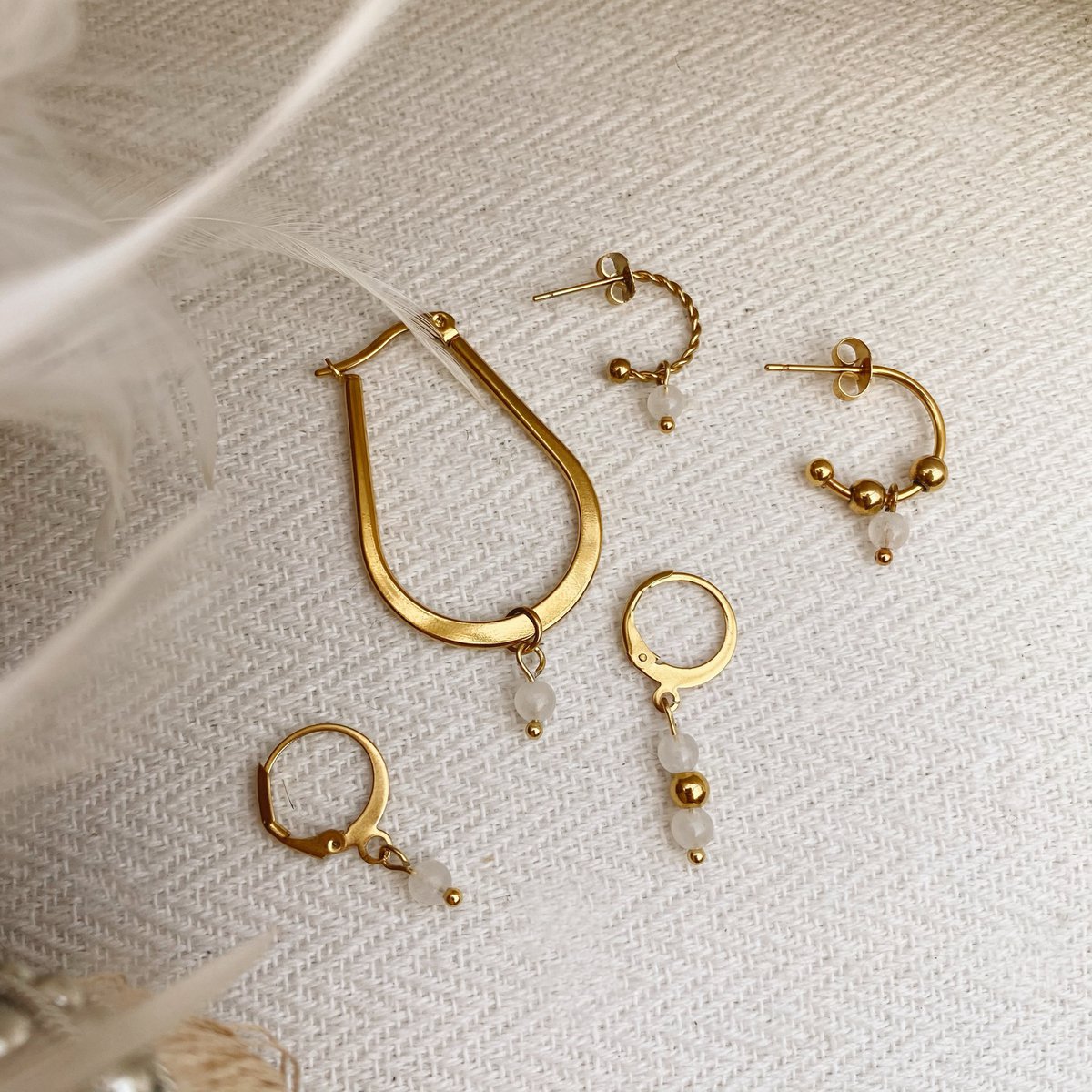 Earrings Moonstone - Gold