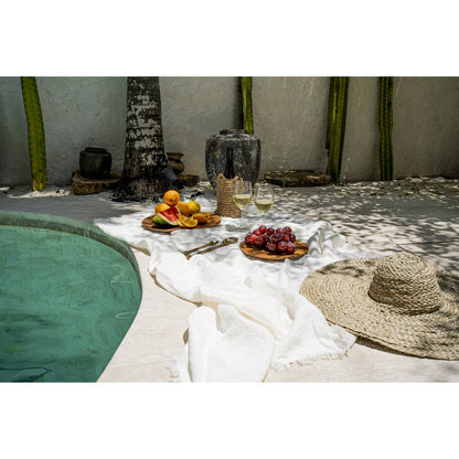 The Linen Tablecloth - White - 150x150