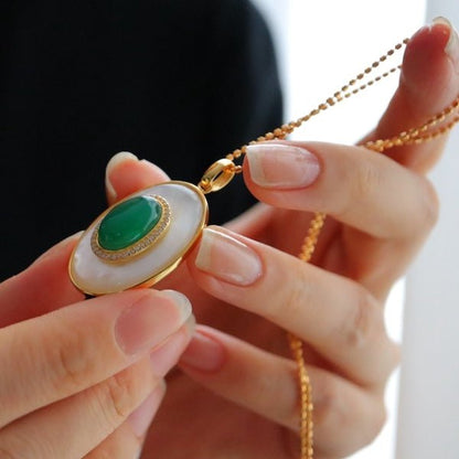 Royal Green Onyx MOP Oval Pendant Necklace