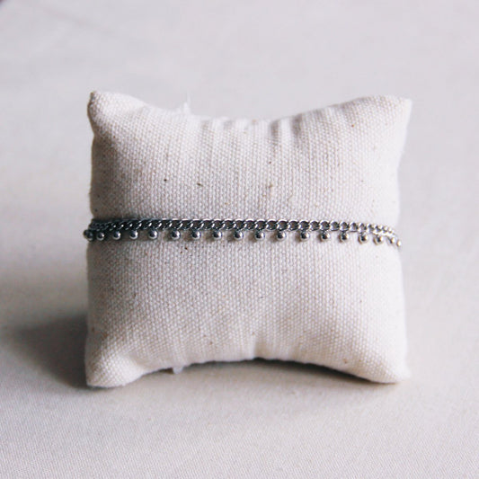 SA835: Steel chain bracelet with balls - silver