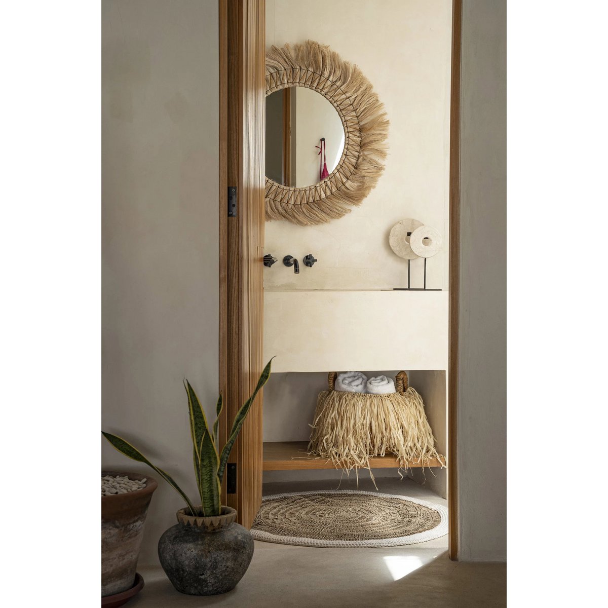 The Raffia Basket - M