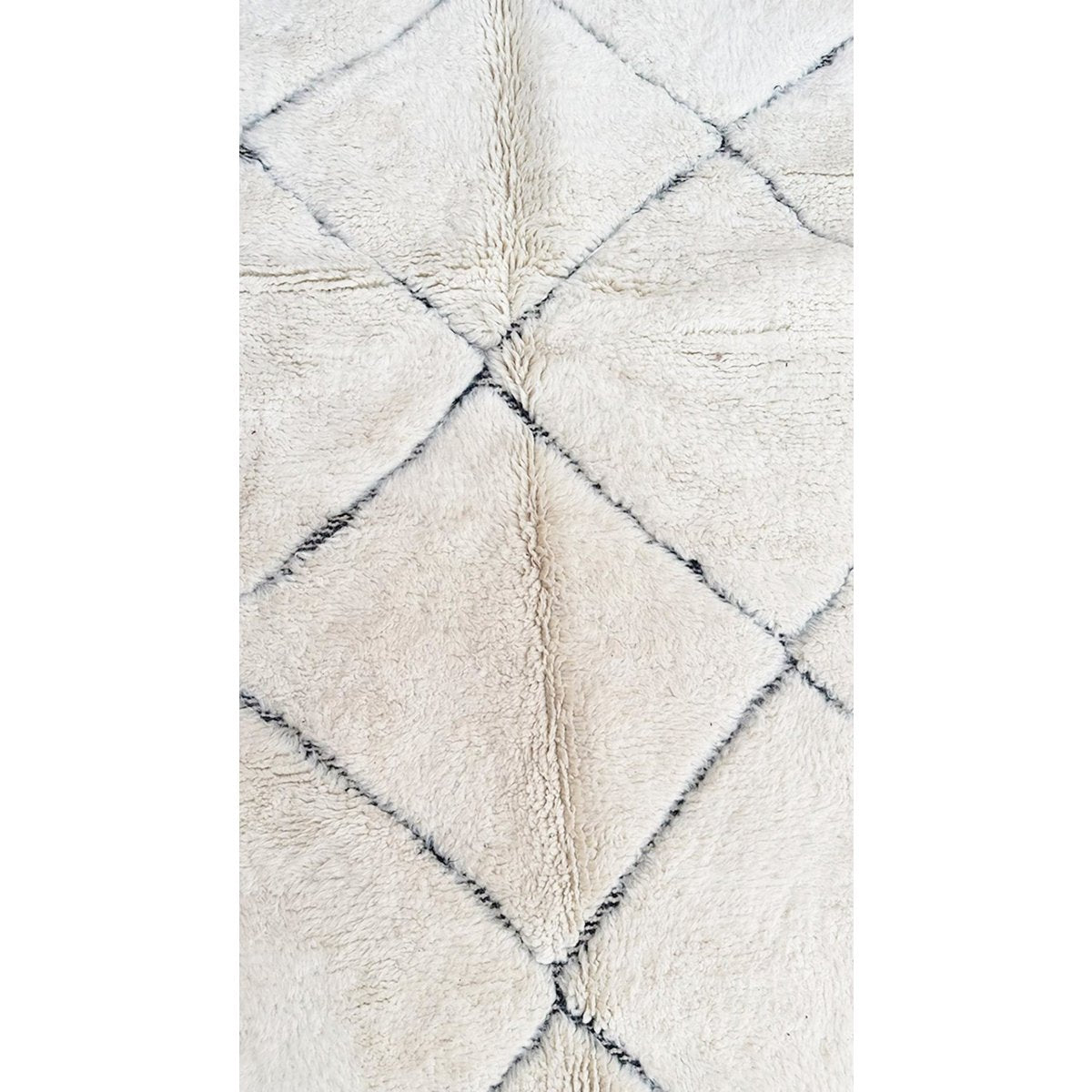 Pure wool Moroccan Berber rug 149 x 250 cm