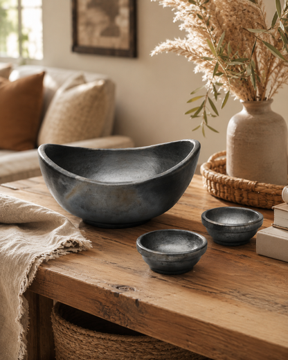 The Burned Curved Bowls - Black - Set of 3