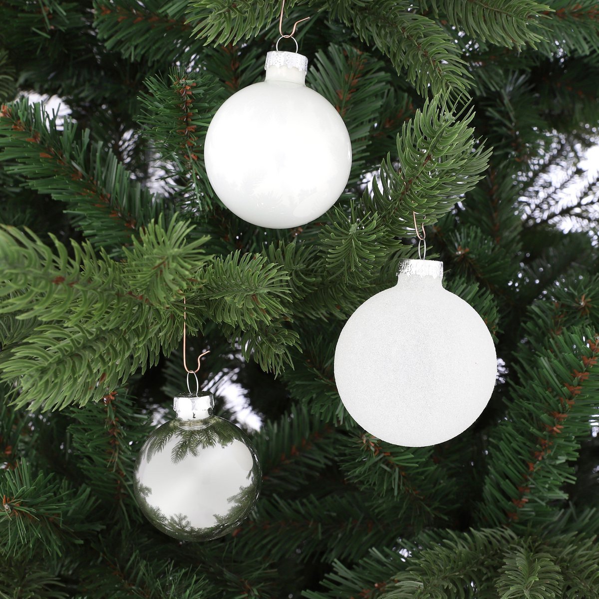 Christmas ball set White