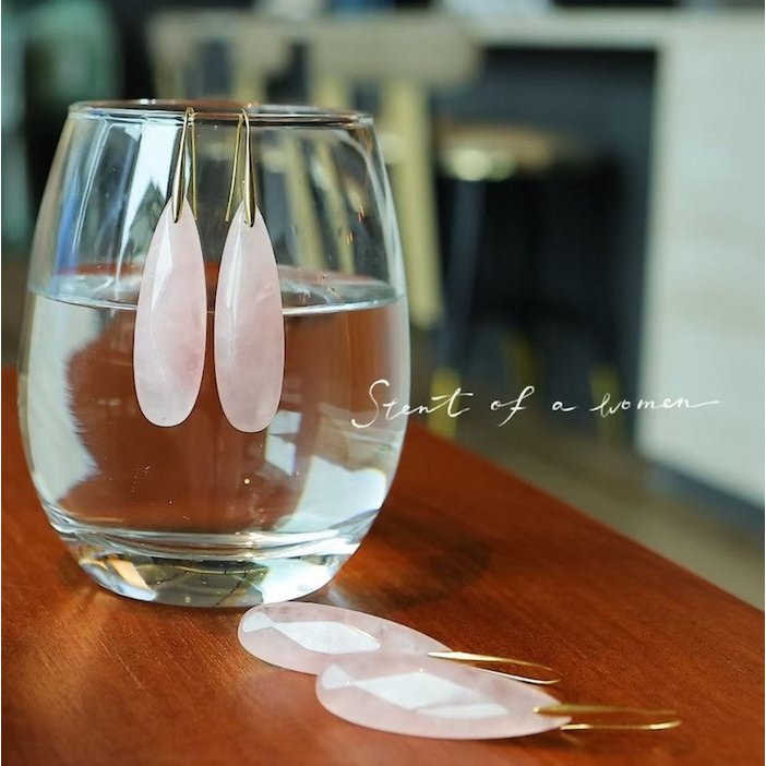 Minimalist Rose Quartz Crystal Waterdrop Formed Earrings