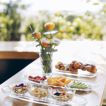 Aperitif set of 3 cups on transparent plateau 50cm