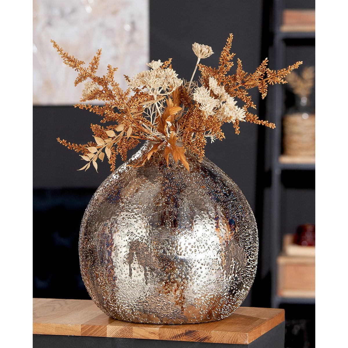 Metal decorative vase “Pavone”