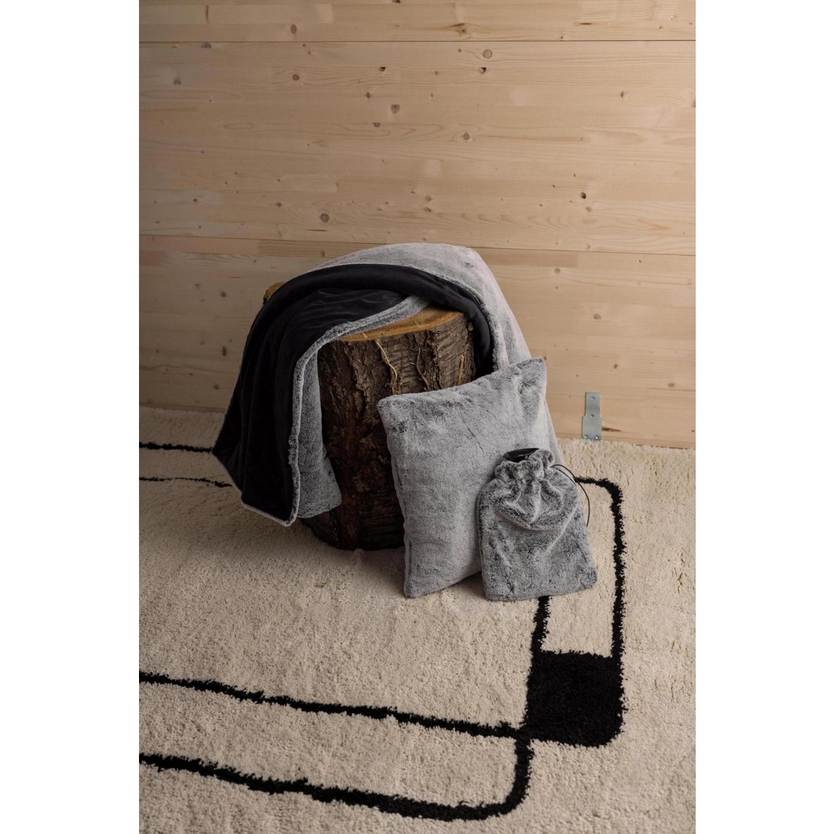 Kinta Thunder Cushion 45 x 45