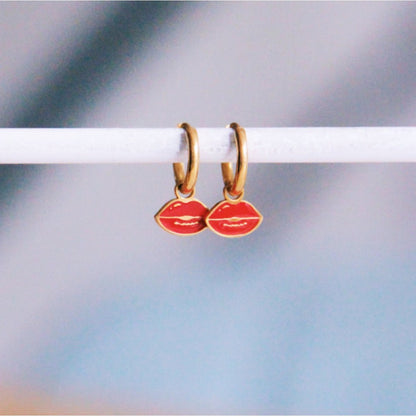 Stainless steel hoops with lips - gold