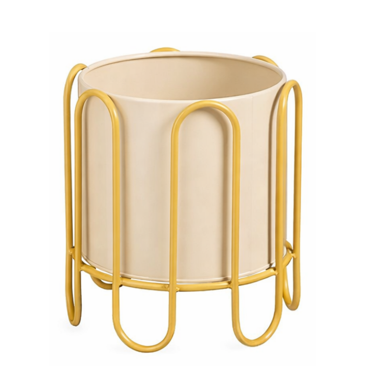 Flowerpot inside Dione Bruin