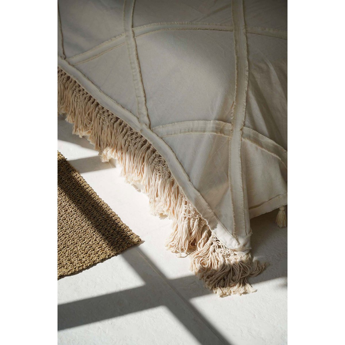 The Berber Bed Throw - Natural