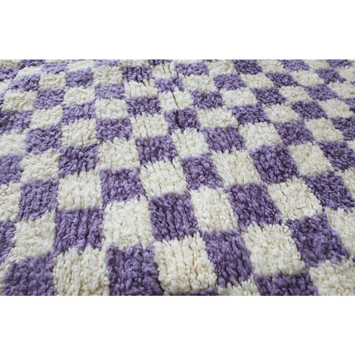 Pure wool Moroccan Berber rug 175 x 268 cm